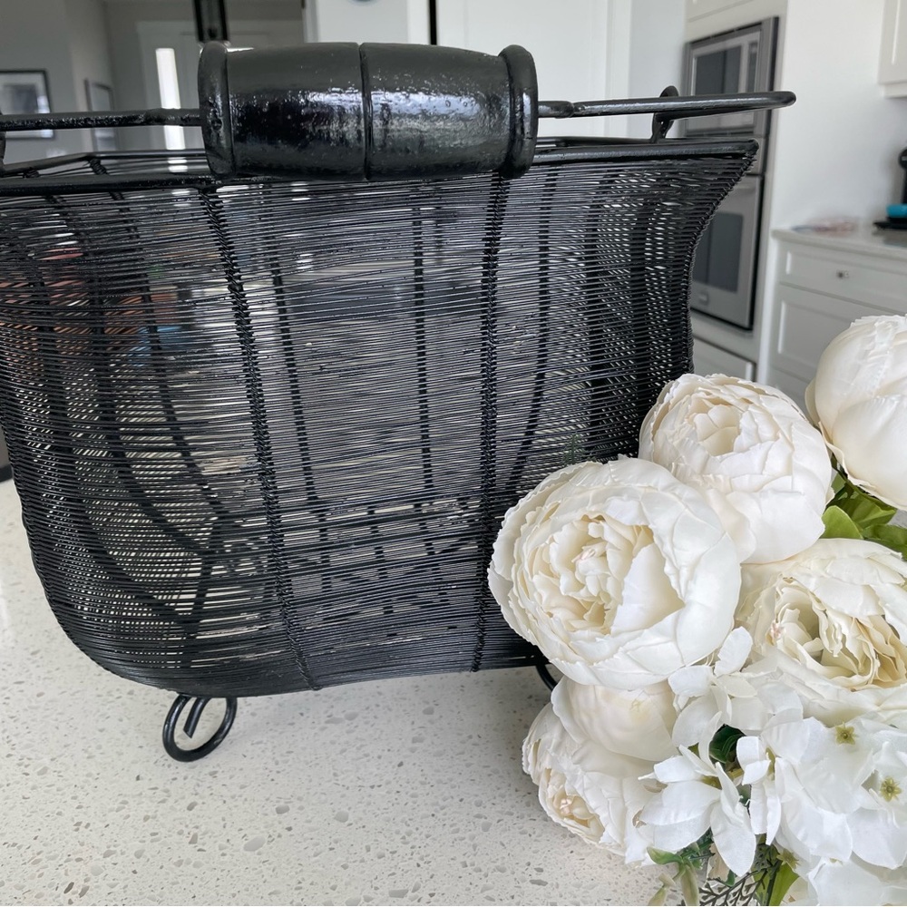 Chintz & Co. Black iron bohemian basket | 13” x 10”